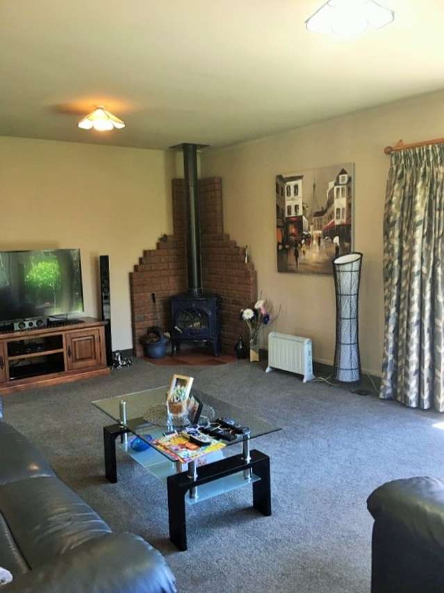 102 Aldinga Avenue Stoke_3