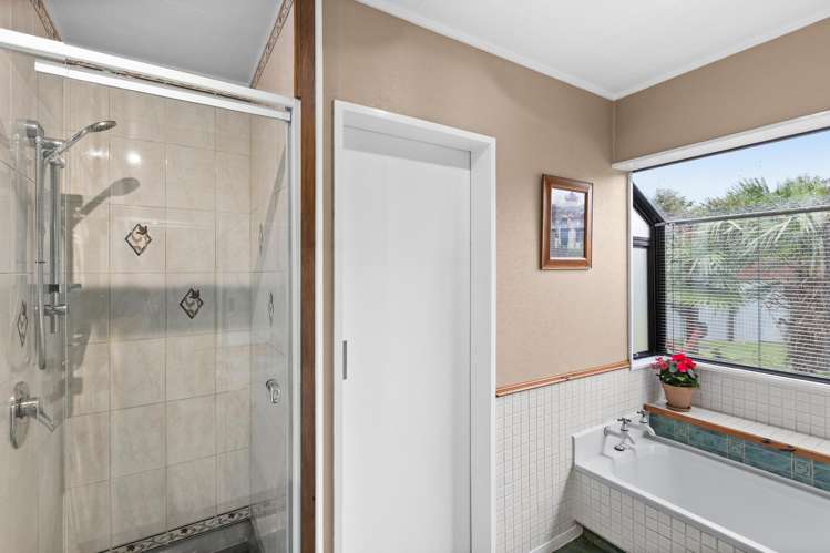 38 Allens Lane Clive_11