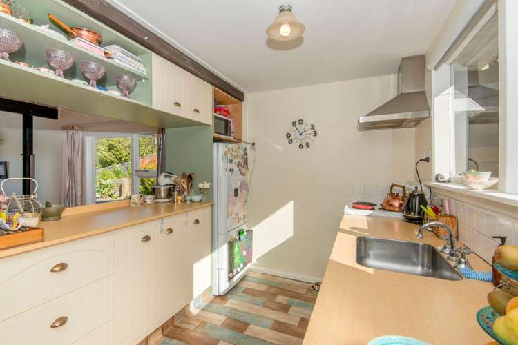 6 Walkers Road Lyttelton_1