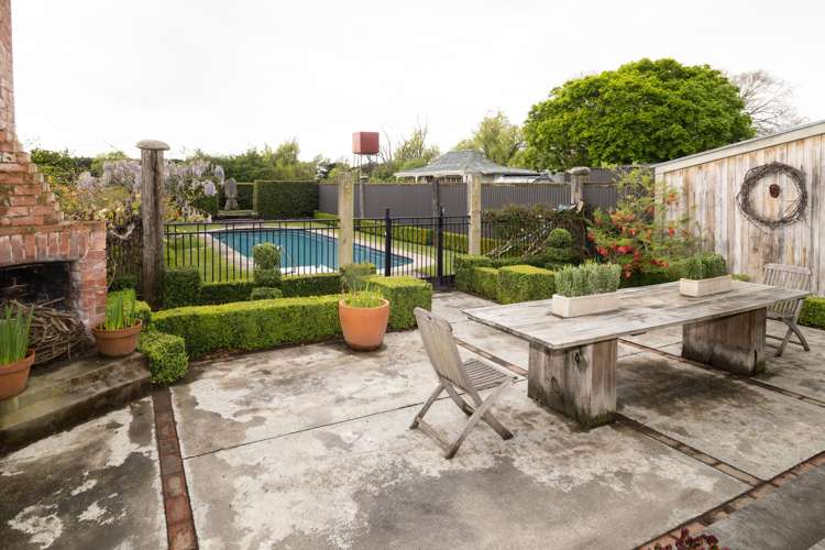 244 Racecourse Road Allenton_22