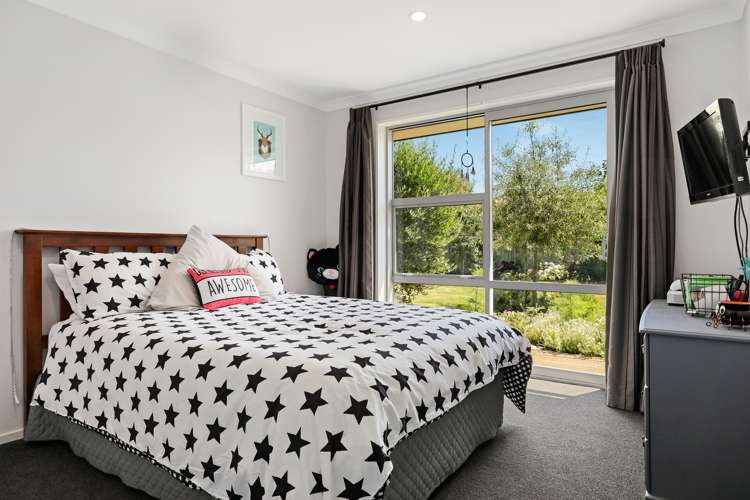 3 Boulez Mews Rolleston_14