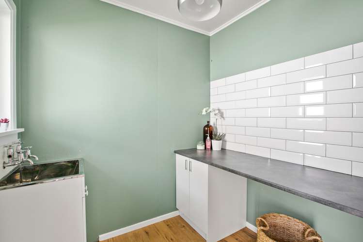 36b Beaumont Crescent Frankleigh Park_12