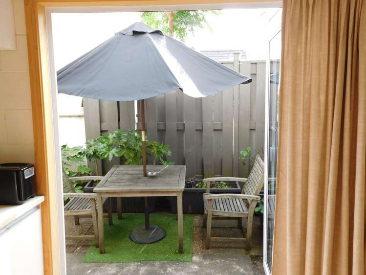 12/72 Kitchener Road Milford_18