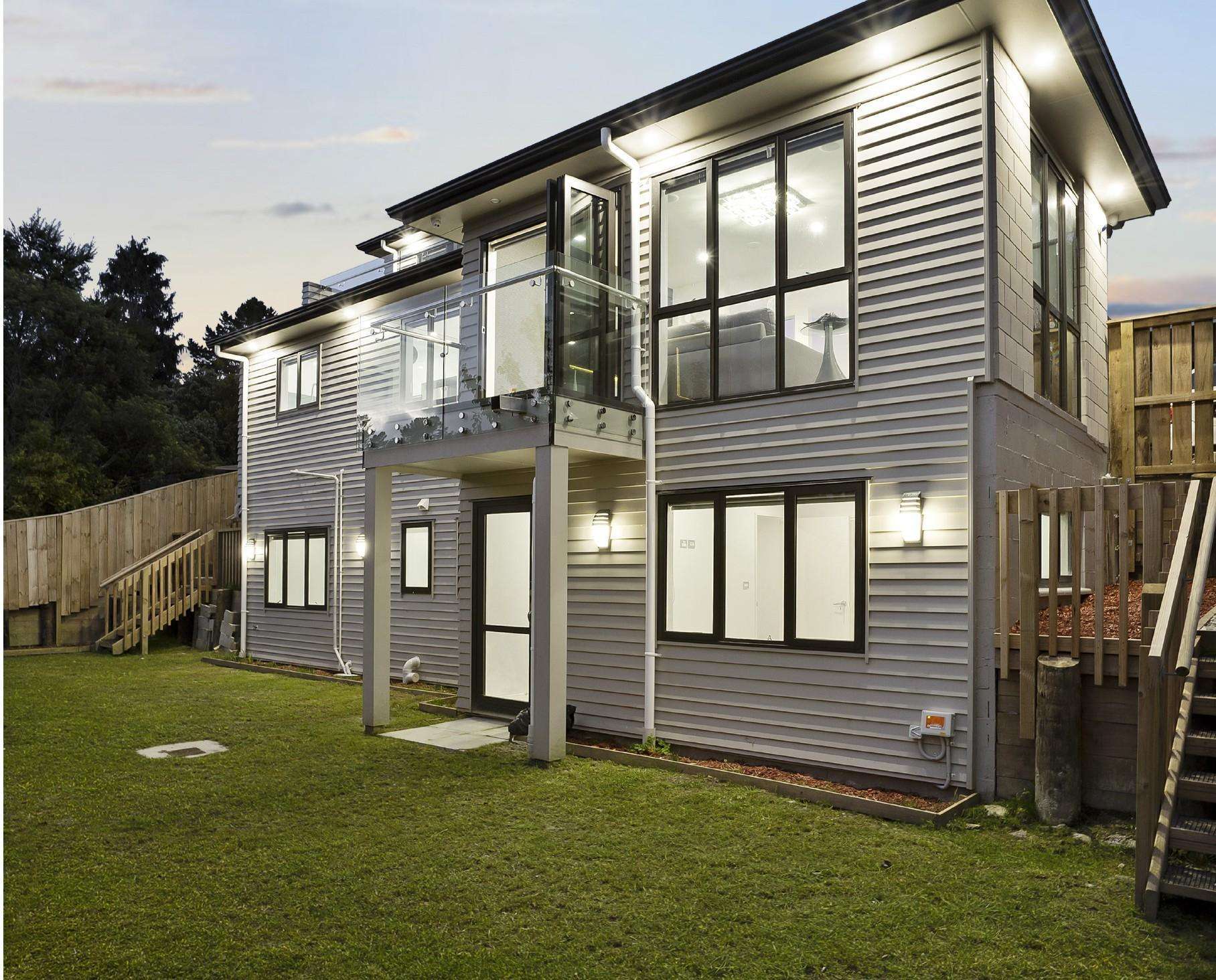 'Can you save us?': Agent races against the clock to sell home before mortgagee auction