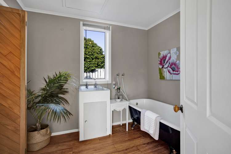 147 Ngamotu Road Spotswood_20