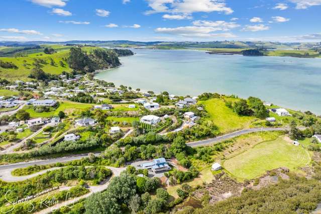 Waterfront Tidal Estuary!