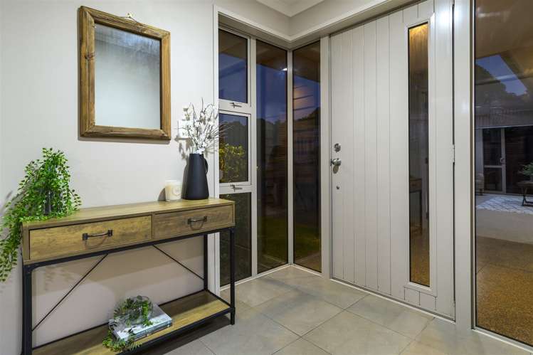 136 Waterside Drive Pyes Pa_13