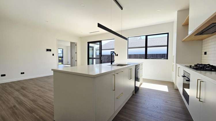 47 Tukutata Crescent_3