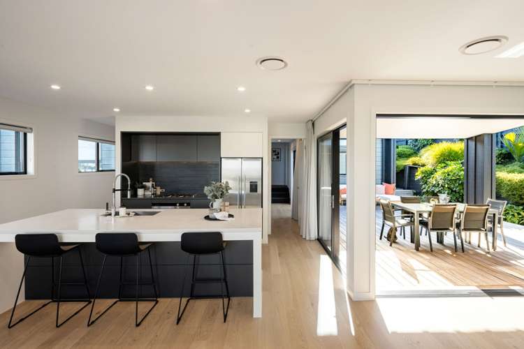 13 Evergreen Rise Grandview Heights_8