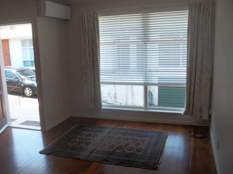 3/161a Grey Street Onehunga_3