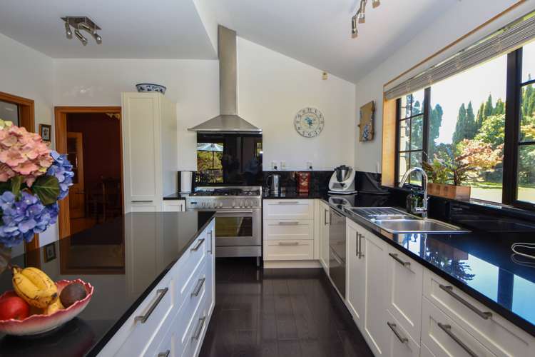 26 Armstrong Avenue Carterton_5