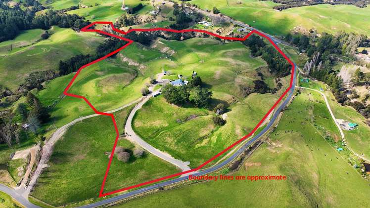 58 Flag Range Road_3