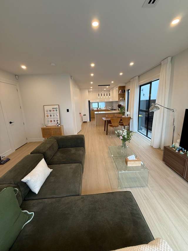 40b Glenmore Road Sunnyhills_3