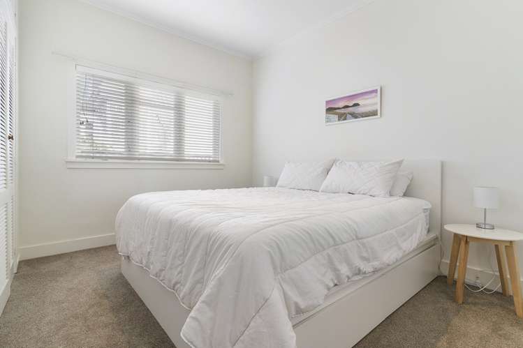 11 Golf Road Epsom_8