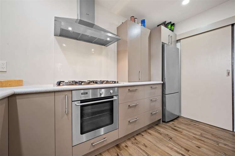 10a Geraldo Place Russley_6