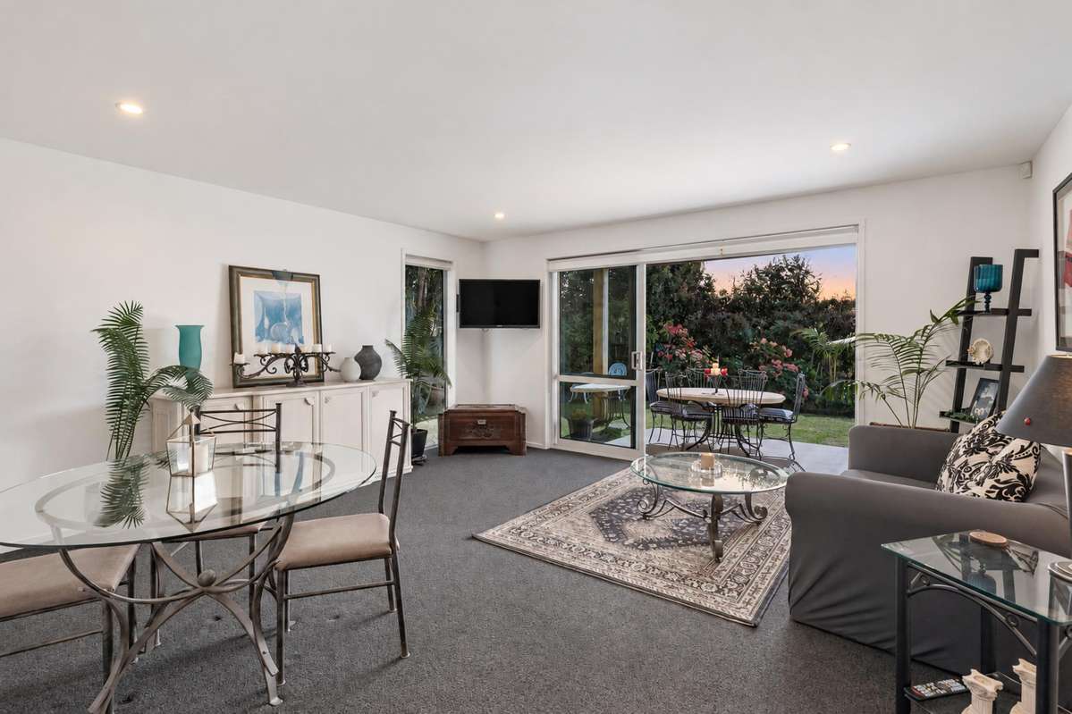 12A Hamlet Place_5