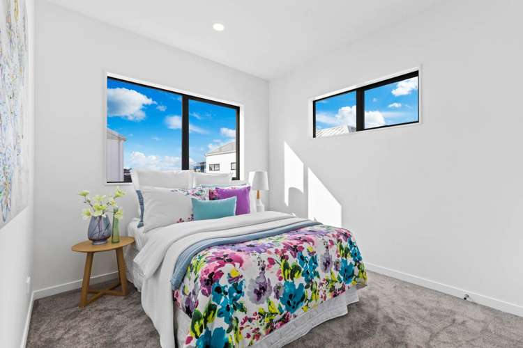 8 Green Bamboo Road Hobsonville_16
