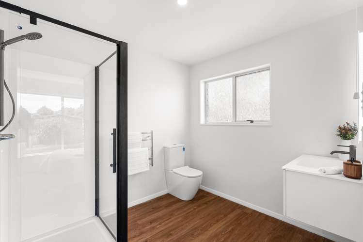 31 Denniston Crescent Redwood_7