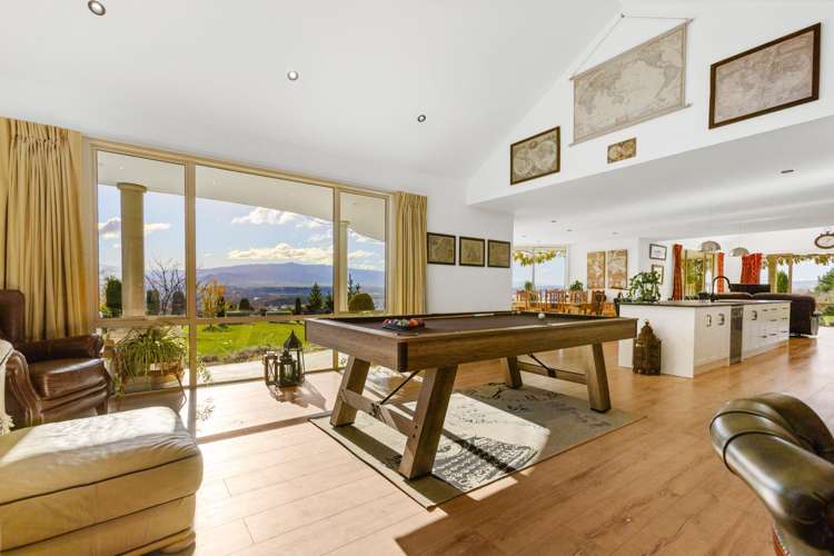 2 Fairway Drive Bridge Hill_11