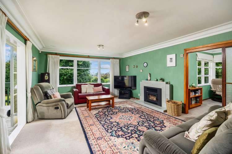 74 Lloyd Avenue Mount Albert_5