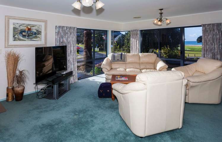 212 Onemana Drive Onemana_6