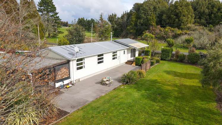 22 Maire Street Mamaku_26