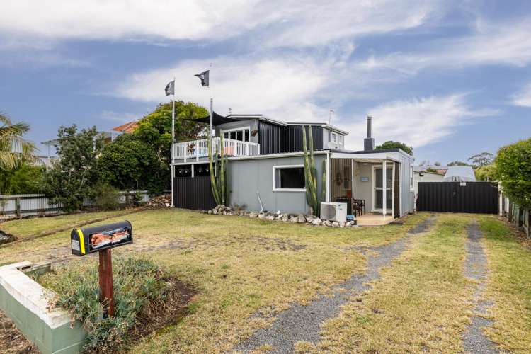 292 Clifton Road Te Awanga_10