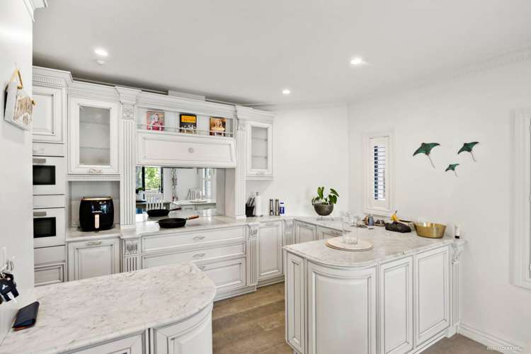 1/177 Hurstmere Road Takapuna_36