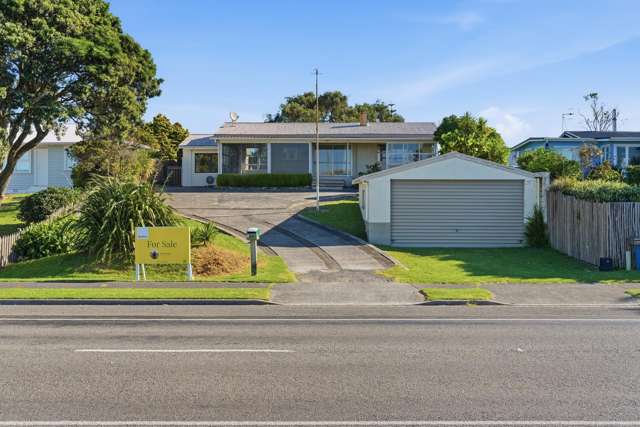 684 Papamoa Beach Road Papamoa Beach_1