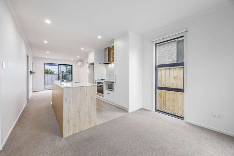 27 Houhora Street Westgate_4