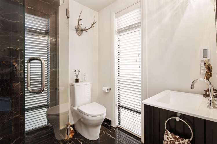 2 Browns Road Saint Albans_17