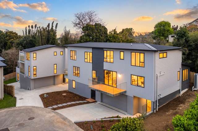 Stunning New Homes with Double Garages!