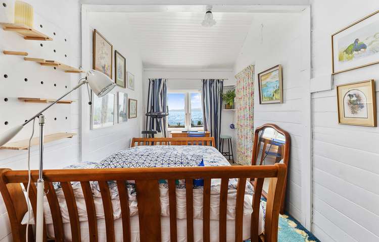 8 Ocean Parade Pukerua Bay_8