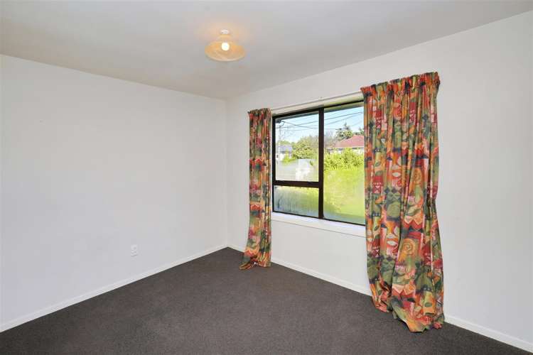 183 Shortland Street Aranui_14