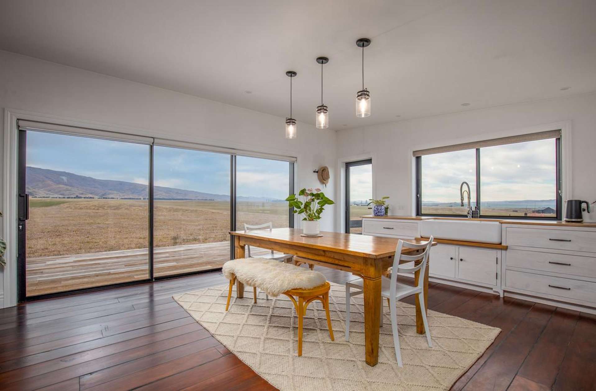 403 McArthur Road Alexandra_0