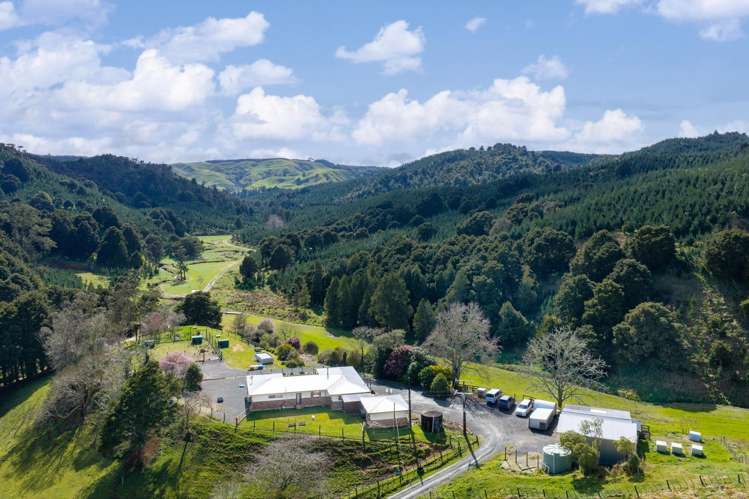 5209 Highway 22 Waingaro_18