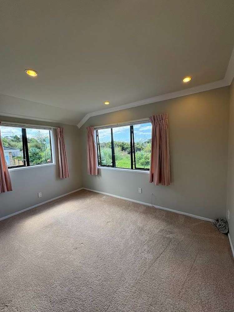 14 Highgrove Lane Totara Vale_15