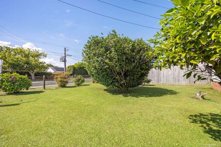 203 Portage Road Papatoetoe_14