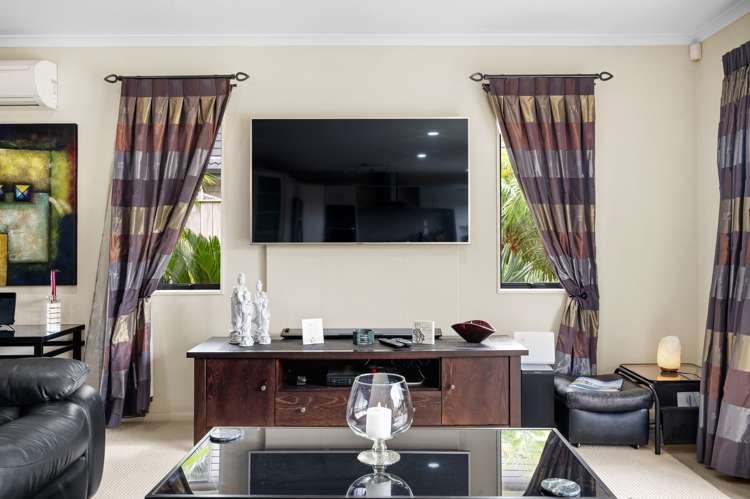 21 Pine Harbour Parade Beachlands_18