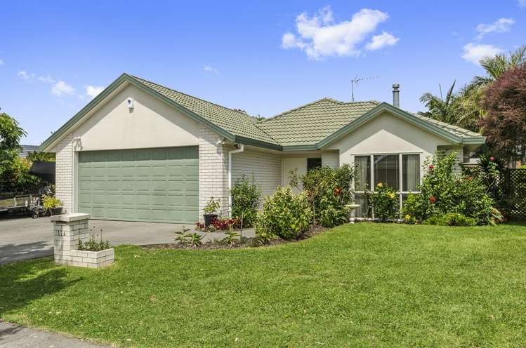 126 Burswood Drive Pakuranga Heights_0