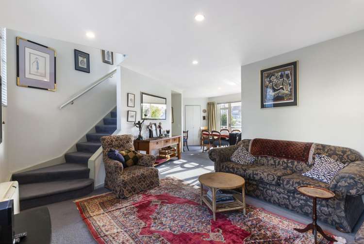 3/10 Colombo Street Newtown_5