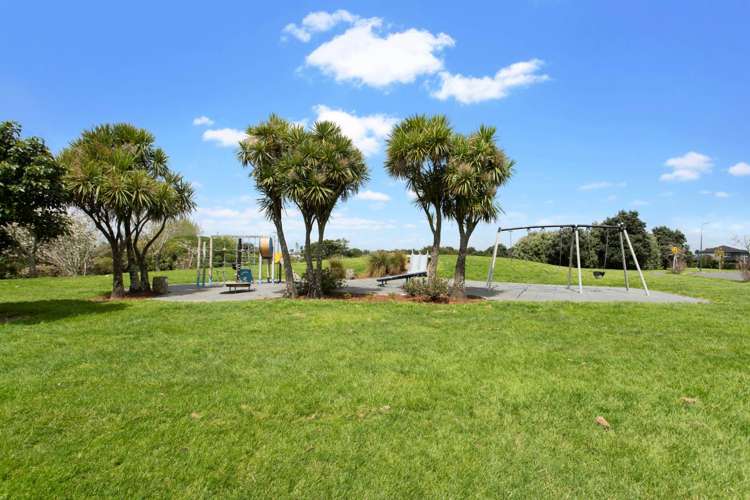 11 Aberdeen Crescent Wattle Downs_20