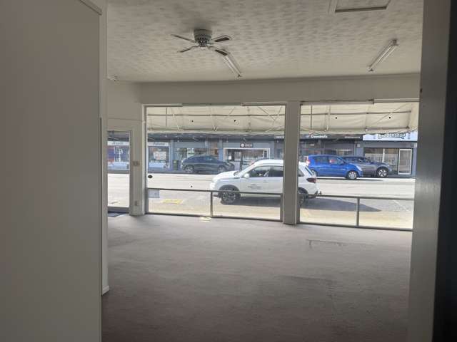 207 Main Highway Otaki_1