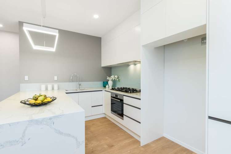 12 Tararua Street Massey_16