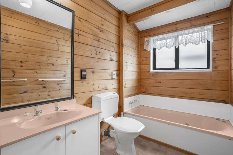 32a Tennyson Street Petone_16