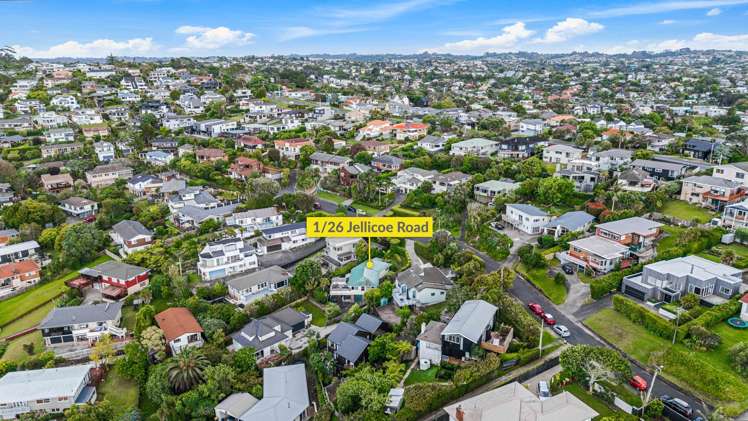 1/26 Jellicoe Road Murrays Bay_17