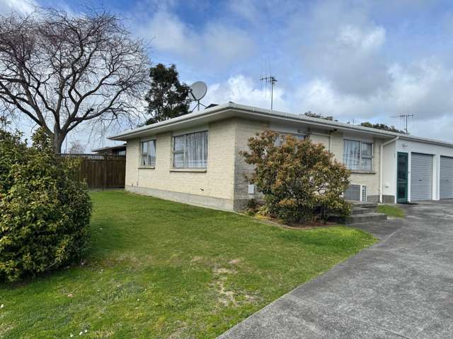 126 Benmore Avenue, Cloverlea