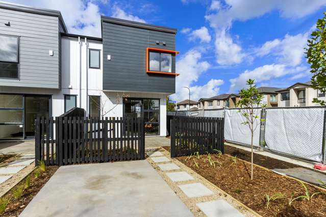 15 Kaikape Lane Flat Bush_1