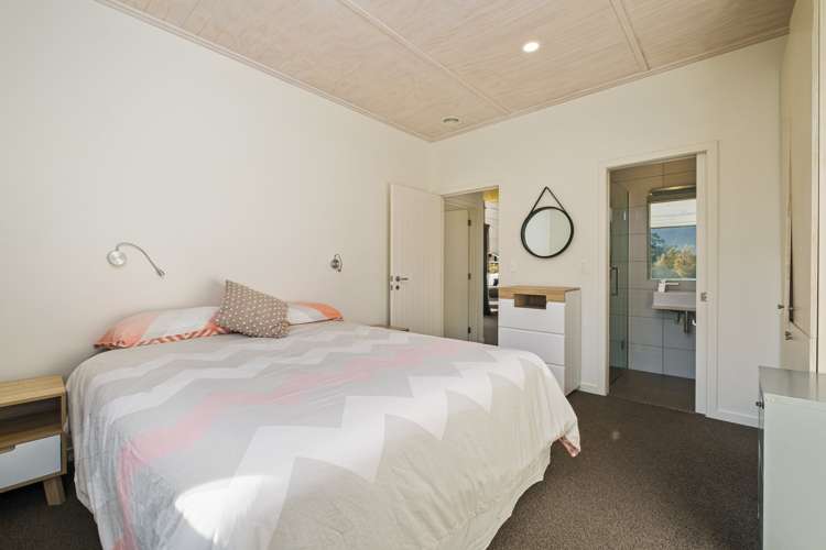 10 Birchdale Place Glenorchy_9