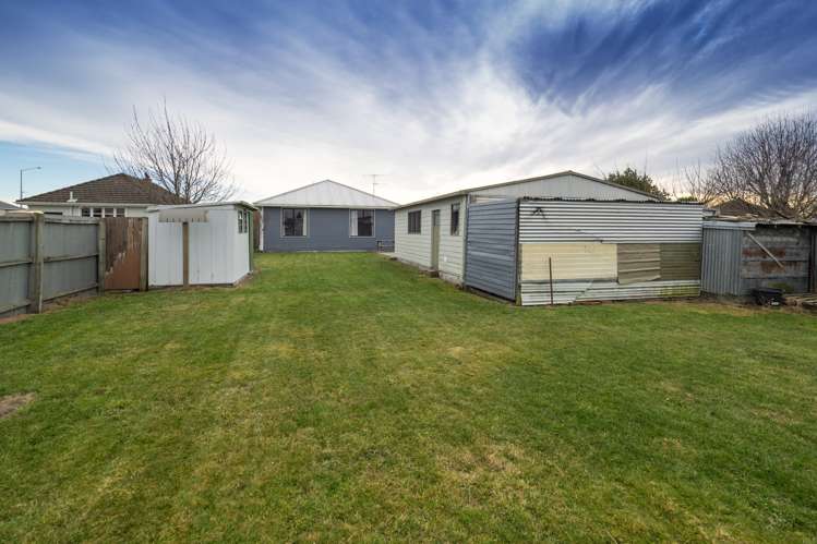 86 Creek Road Allenton_16